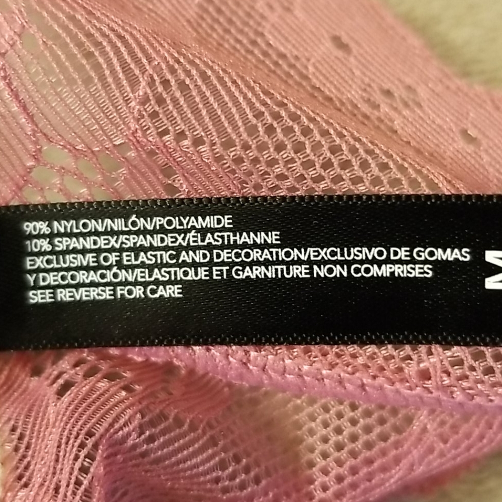3/$25 Sam Edelman Thong with Lace - Picture 6 of 6